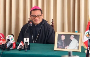 Current Chiclayo Bishop Edinson Farfán at a press conference on Friday, May 9, 2025. Credit: Diego López Marina/ACI Prensa